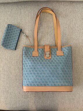 Y2K Dooney & Bourke Purse/Tote w/Matching Pouch in Robins Egg Blue